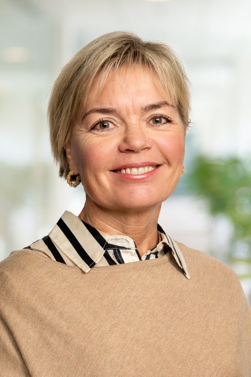 Eva W.